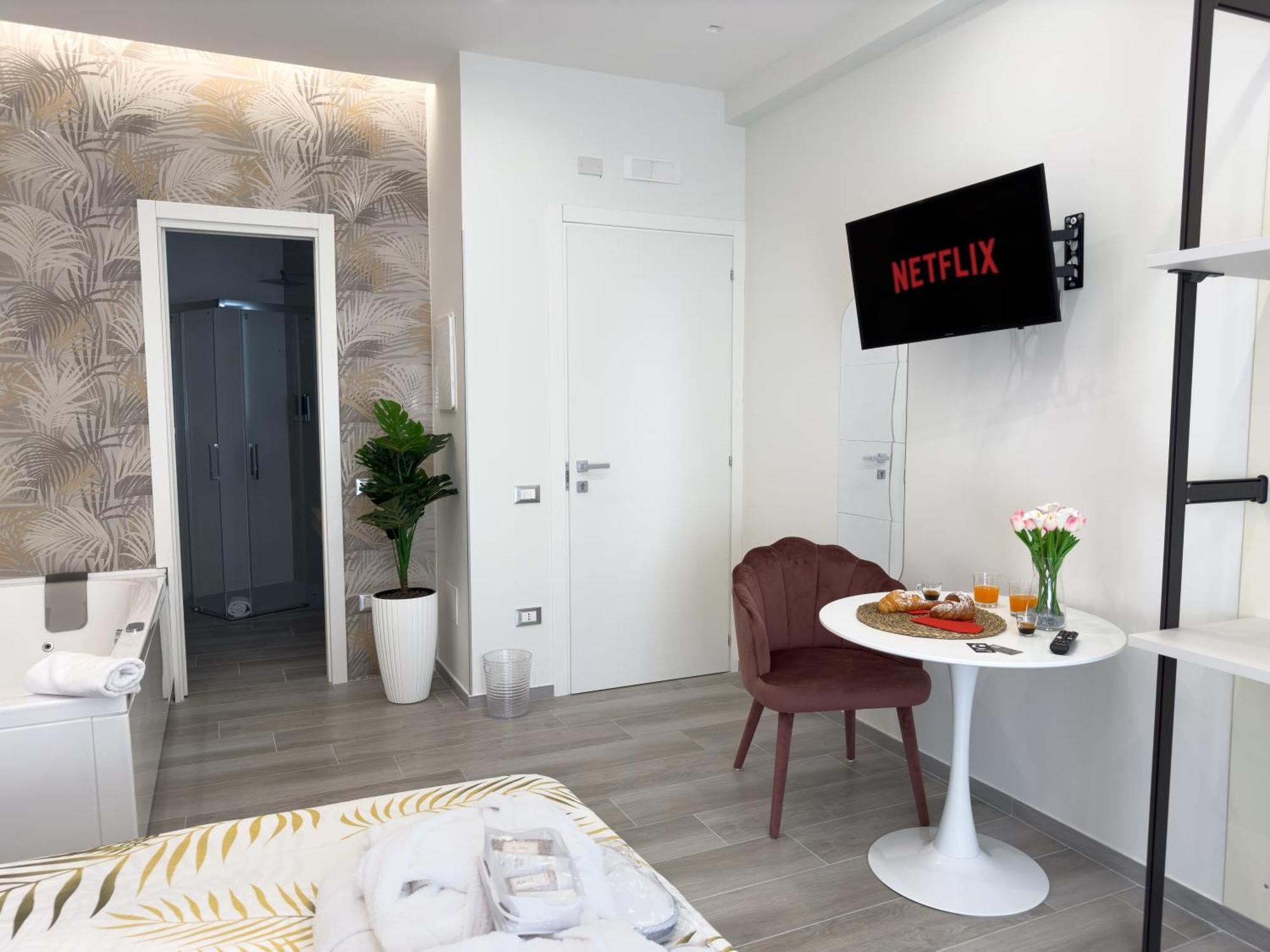 Al Civico3 Home & Suites Salerno Exterior foto