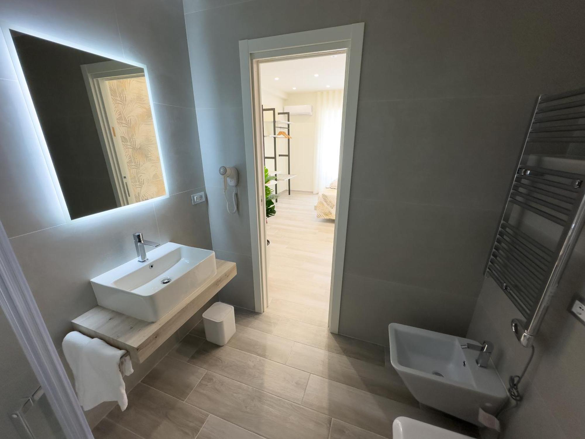 Al Civico3 Home & Suites Salerno Exterior foto