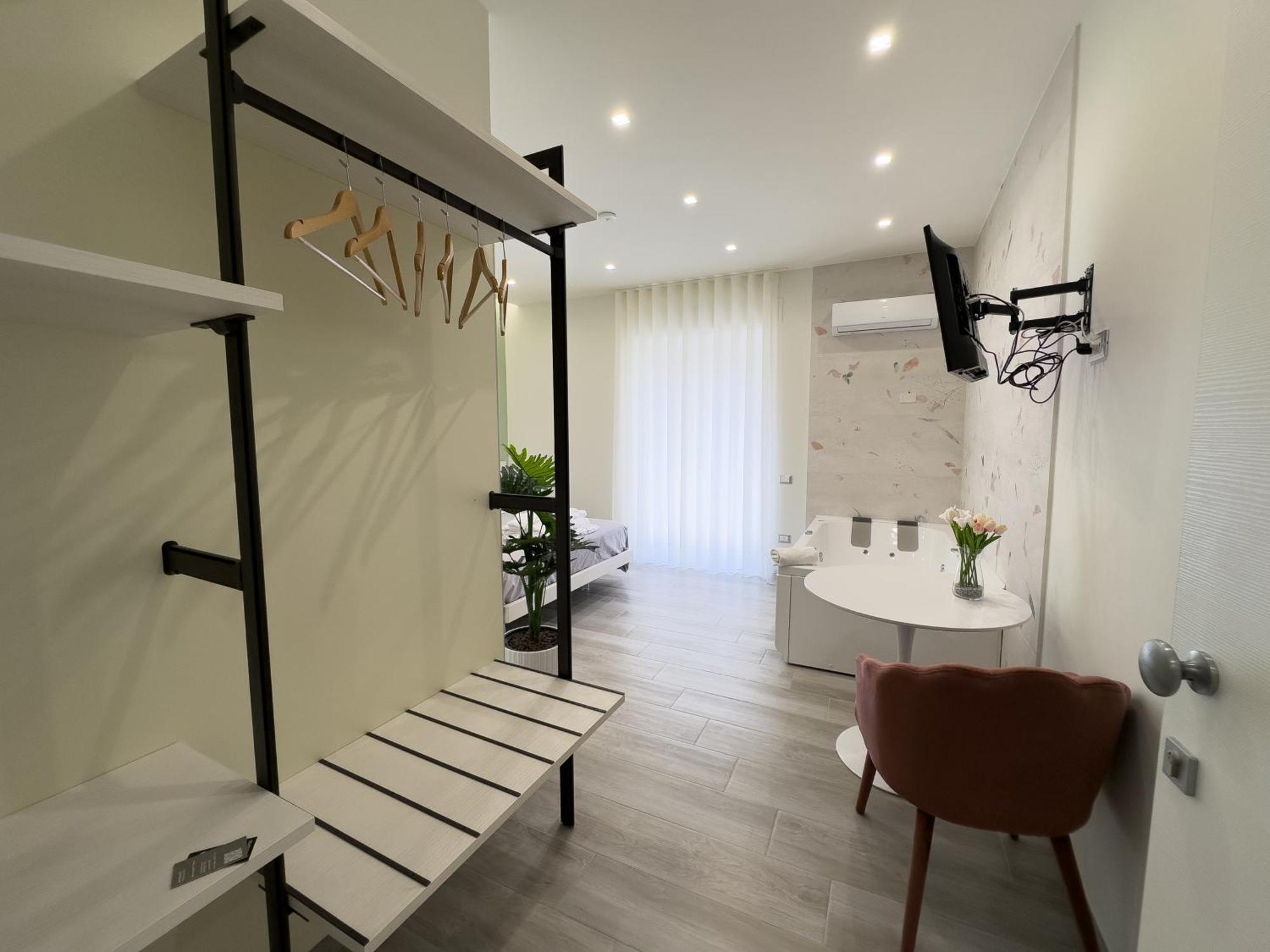 Al Civico3 Home & Suites Salerno Exterior foto