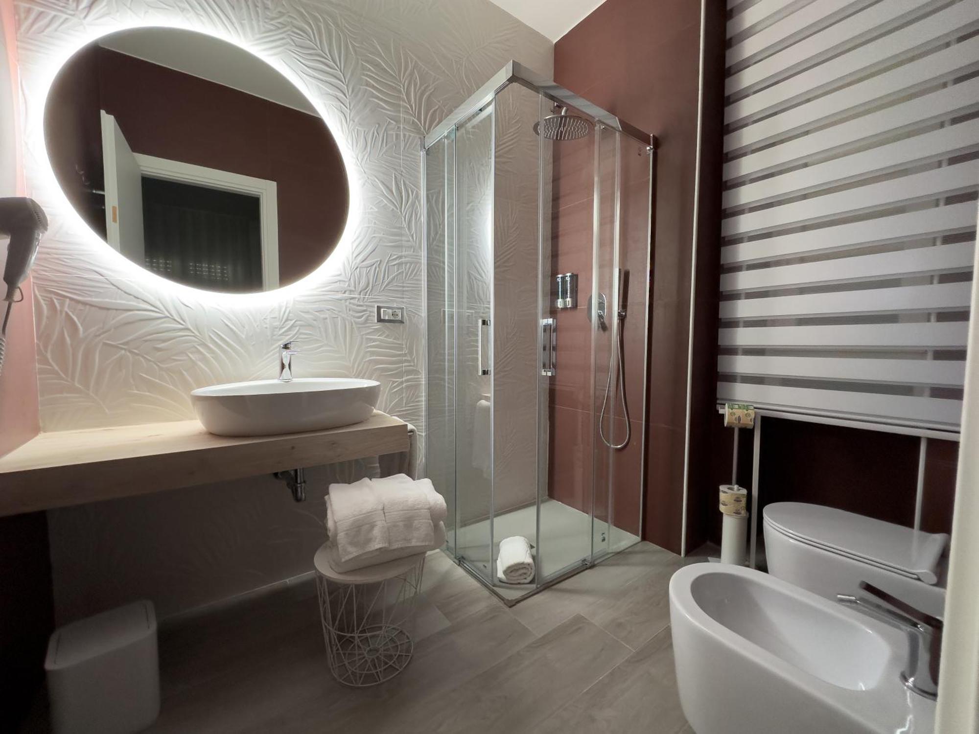 Al Civico3 Home & Suites Salerno Exterior foto