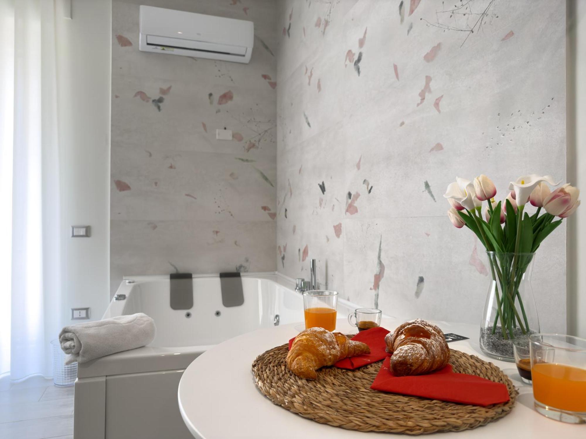 Al Civico3 Home & Suites Salerno Exterior foto